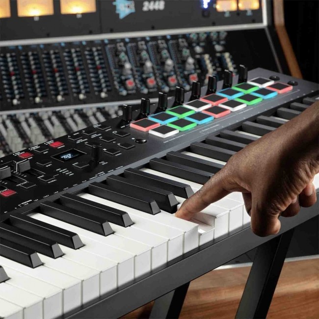 M-AUDIO Oxygen Pro 49 MIDI keyboard 49 keys USB