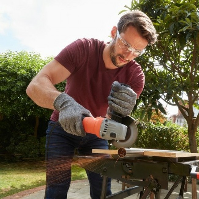 Black & Decker BEG010 angle grinder 11.5 cm 12000 RPM 710 W 1.7 g