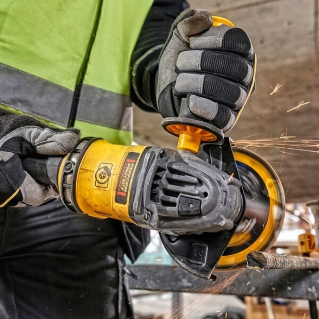 DeWALT DCG418X2-QW angle grinder 12.5 cm 9000 RPM 2.18 kg DeWALT DCG418X2-QW angle grinder 12.5 cm 9000 RPM 2.18 kg