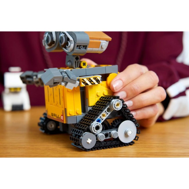 LEGO DISNEY 43279 Wall-E & Eve