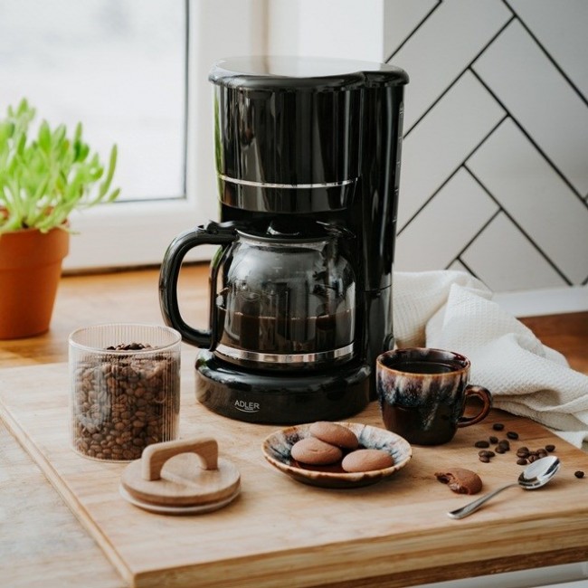 Adler AD 4383b Drip coffee maker for ground coffee 1.5 L Black