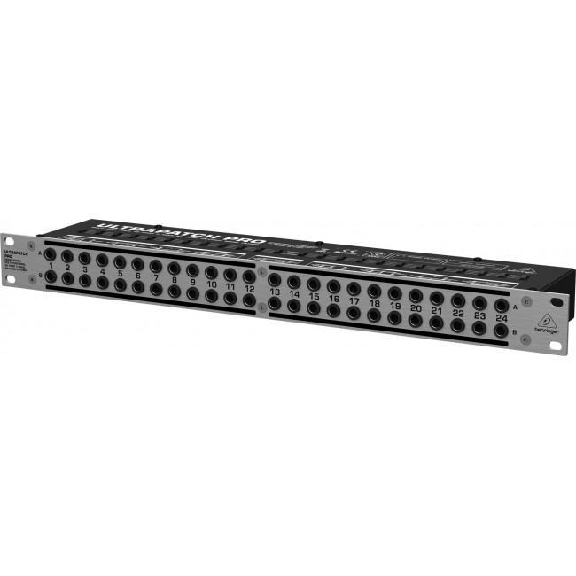 Behringer PX3000 patch panel