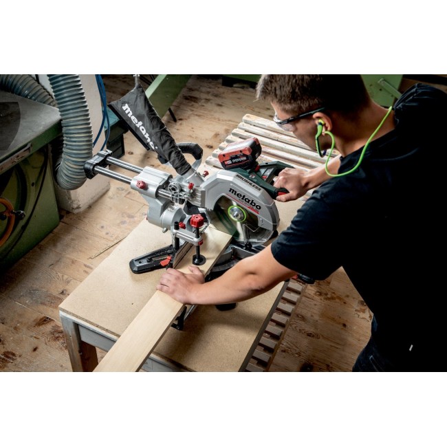 METABO. Miter saw KGS 18 LTX BL 254 Carcass