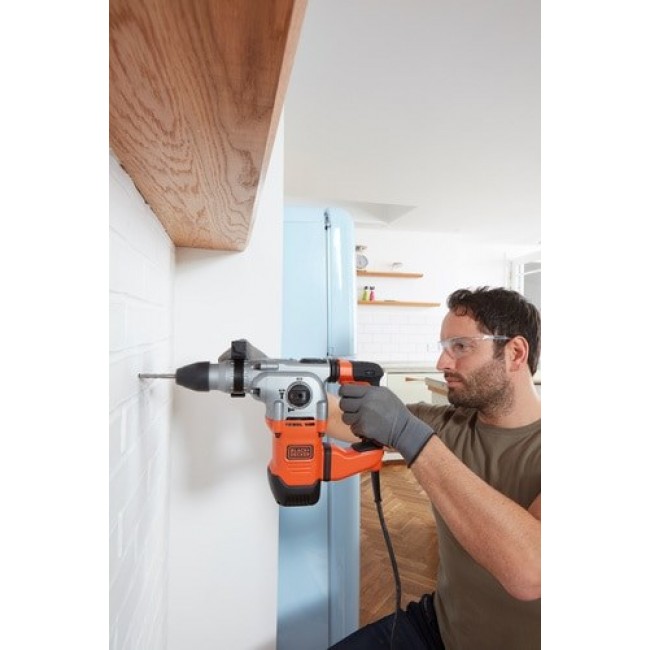 Black & Decker BEHS03K 900 RPM SDS Plus Black, Orange