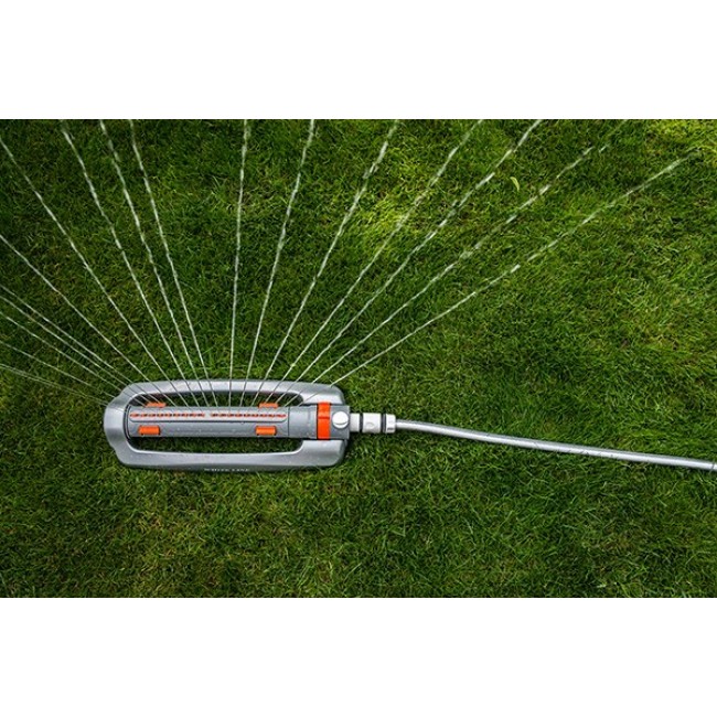 Oscillating sprinkler with adj. width, metal