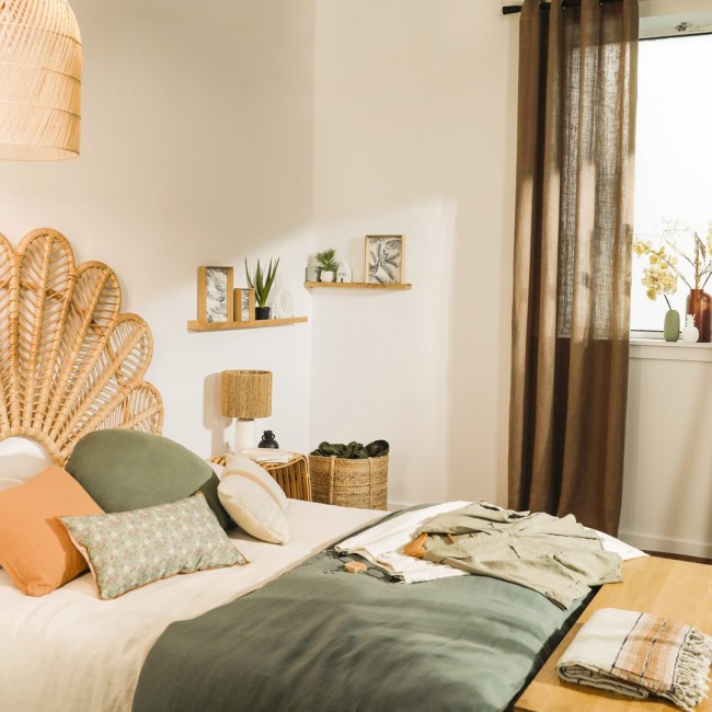 Tefal Pro Express Eco GV9E22E0 steam ironing station 2200 W 1.8 L Durilium AirGlide Autoclean soleplate Beige, White Tefal Pro Express Eco GV9E22E0 steam ironing station 2200 W 1.8 L Durilium AirGlide Autoclean soleplate Beige, White