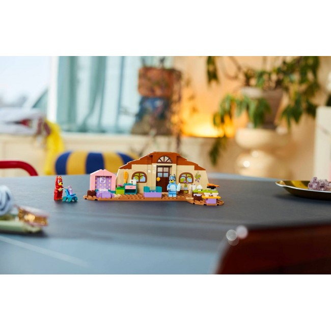 LEGO BLUEY 11221 School with Rusty and Bluey