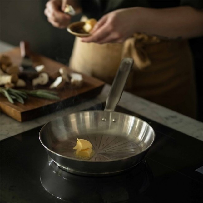 Fiskars All Steel All-purpose pan Round