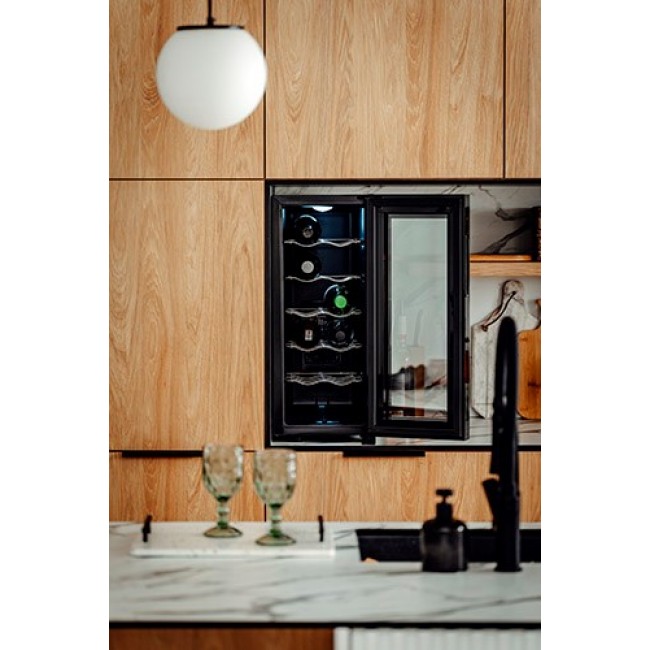Adler AD 8083 Beverage/wine larder Black