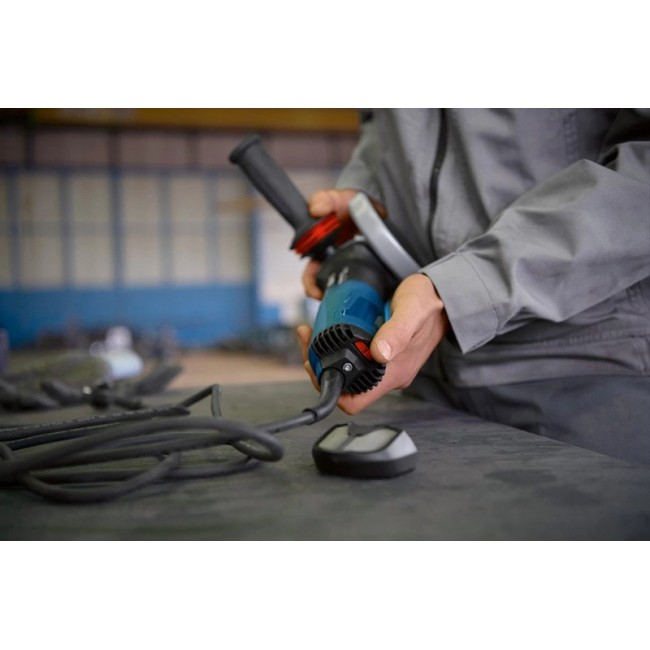 Bosch GWS 17-125 PS PROFESSIONAL angle grinder 12.5 cm 11500 RPM 1700 W 2.2 kg Bosch GWS 17-125 PS PROFESSIONAL angle grinder 12.5 cm 11500 RPM 1700 W 2.2 kg