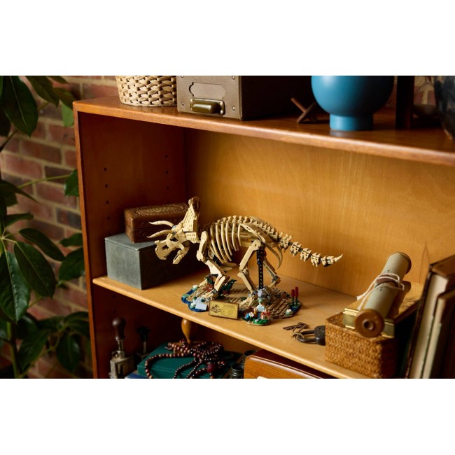 LEGO JURASSIC WORLD 77985 Dinosaur Fossils: Triceratops