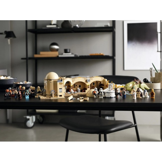 LEGO STAR WARS 75290 MOS EISLEY CANTINA LEGO STAR WARS 75290 MOS EISLEY CANTINA