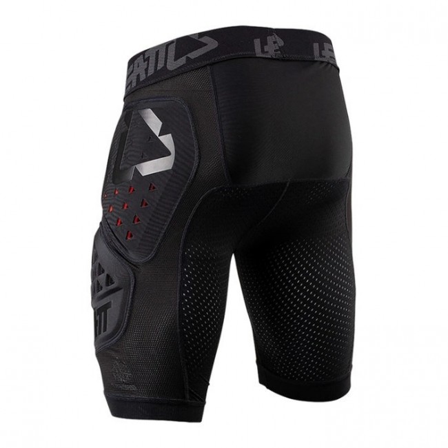 United Kingdom: LEATT Impact Shorts 3DF 3.0 protective shorts, size M, black