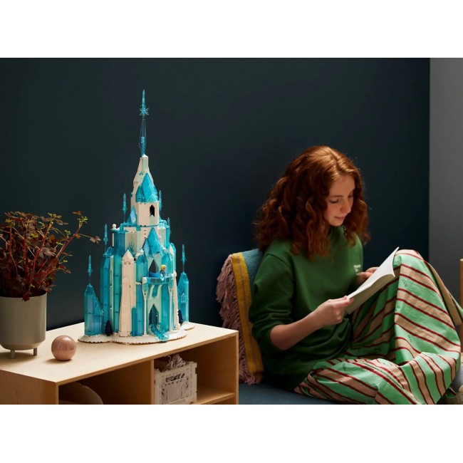 LEGO DISNEY 43197 FROZEN - THE ICE CASTLE LEGO DISNEY 43197 FROZEN - THE ICE CASTLE