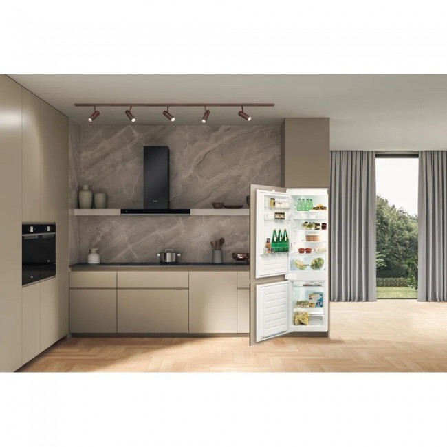 Whirlpool built-in fridge-freezer - ART 6600 LH E Whirlpool built-in fridge-freezer - ART 6600 LH E