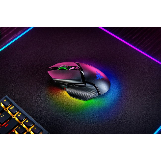 Razer Basilisk V3 Pro 35K mouse Gaming Right-hand RF Wireless + Bluetooth + USB Type-A Optical 35000 DPI