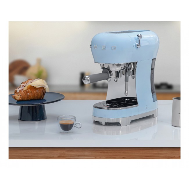 Smeg ECF02PBEU coffee machine pastel blue