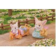 Sylvanian Families Sunny Picnic Set -Fennec Fox Sister & Baby