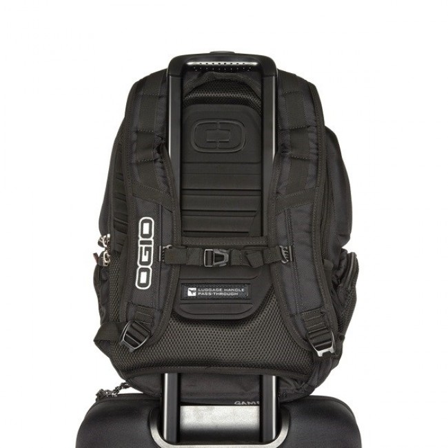 OGIO BACKPACK GAMBIT BLACK P/N: 111072_03