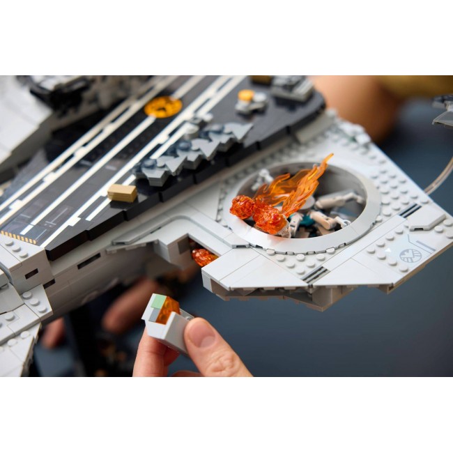 LEGO MARVEL 76354 S.H.I.E.L.D. Helicarrier