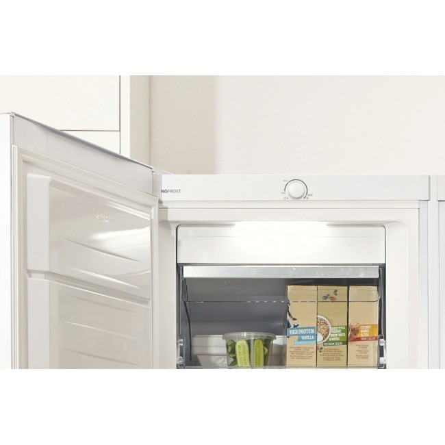 Gorenje H ll maten fr sch l ngre med Gorenjes energieffektiva frysar med NoFrost teknik och LED belysning f r enast ende prestanda och bekv mlighet
