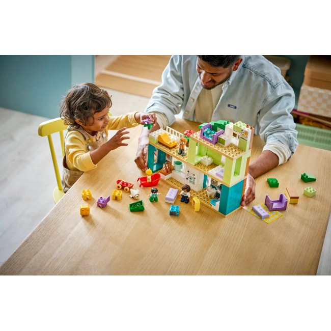 LEGO DUPLO 10470 3 in 1 Modern Family House with Figures