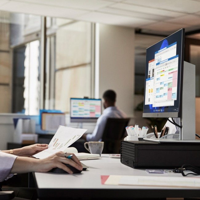 HP Pro Small Form Factor 400 G9 Intel Core i7 i7-14700 16 GB DDR5-SDRAM 1 TB SSD Windows 11 Pro SFF PC Black HP Pro Small Form Factor 400 G9 Intel Core i7 i7-14700 16 GB DDR5-SDRAM 1 TB SSD Windows 11 Pro SFF PC Black