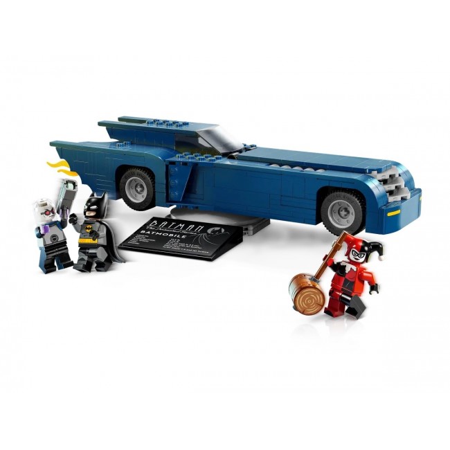 LEGO BATMAN 76274 Batman VS Harley Quinn and Mr. Freeze