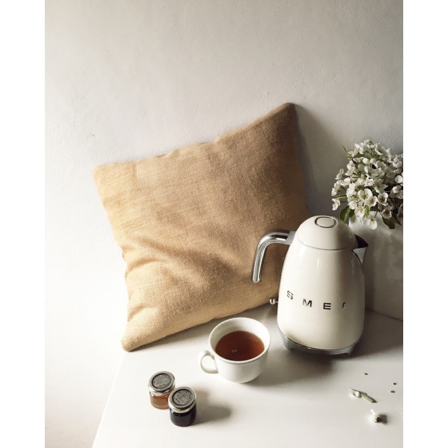 Smeg 50's Style Kettles KLF03CREU Cream