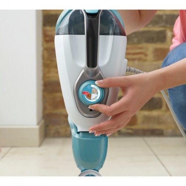 Black & Decker BHSM166DSM steam cleaner Steam mop 0.5 L 1600 W Aqua colour, White