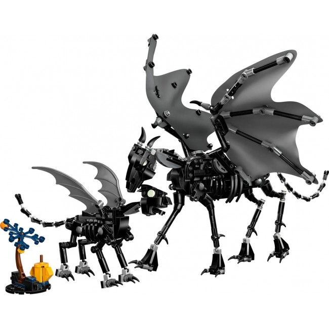 LEGO HARRY POTTER 76458 Thestral Family LEGO HARRY POTTER 76458 Thestral Family