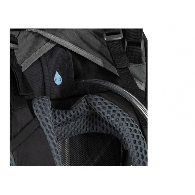 Trekking Backpack Osprey Kestrel 48 black S/M
