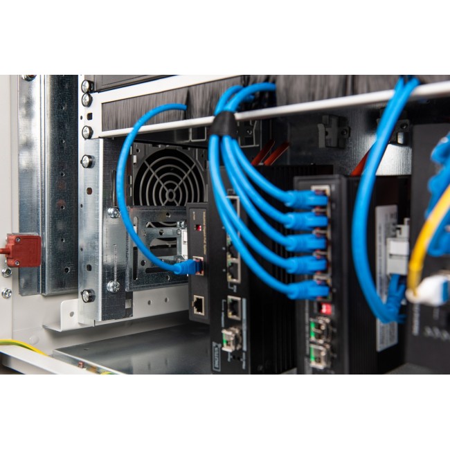 Digitus 483 mm (19 ) DIN Rail Holder, 4U