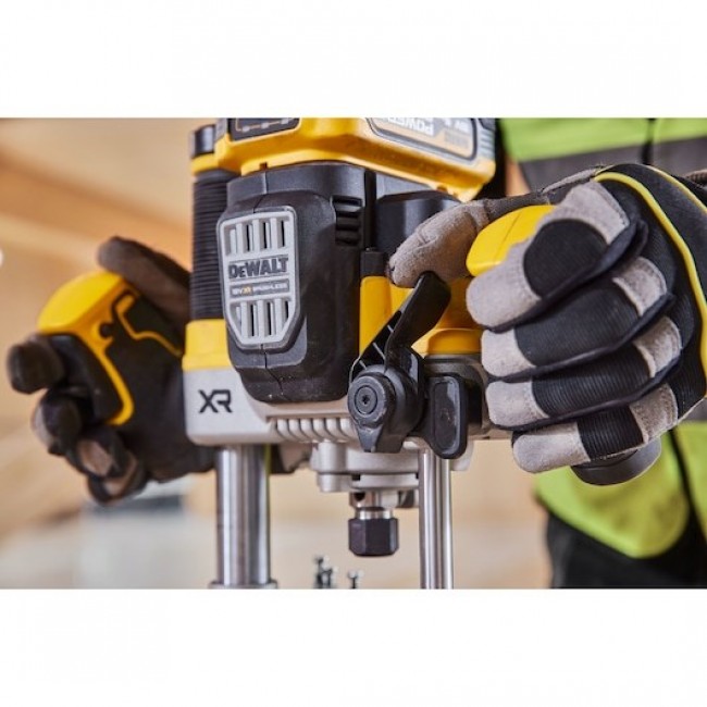 DeWALT DCW620NT-XJ router/trimmer Black, Yellow 23000 RPM DeWALT DCW620NT-XJ router/trimmer Black, Yellow 23000 RPM
