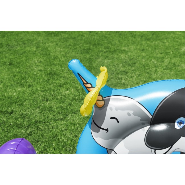 Bestway Polar Pals Kids Inflatable Water Play Center and Pool 1.34 m x 1.31 m x 73 cm Bestway Polar Pals Kids Inflatable Water Play Center and Pool 1.34 m x 1.31 m x 73 cm