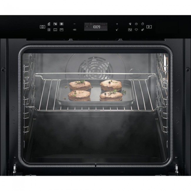 Whirlpool W7 OS4 4S1 P BL 73 L 3650 W Black