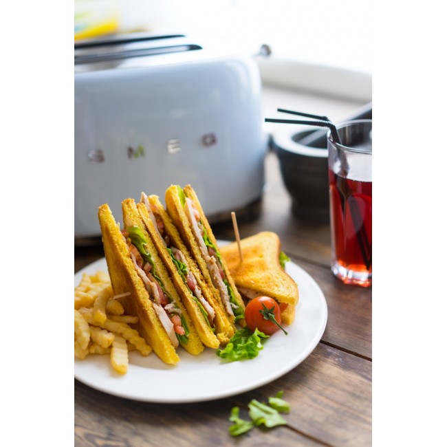 Smeg 50's Style Toaster TSF01PBEU Pastel Blue Smeg 50's Style Toaster TSF01PBEU Pastel Blue