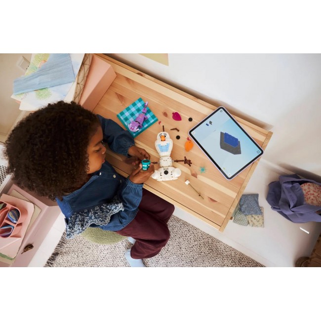 LEGO DISNEY 43287 Olaf and Bruni s Picnic Fun