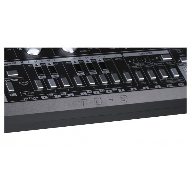 Behringer TD-3-BK Syntezator linii basowej czarny