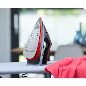 Braun TexStyle 5 SI 5057 RD Steam iron Ceramic soleplate 2700 W Black, Red