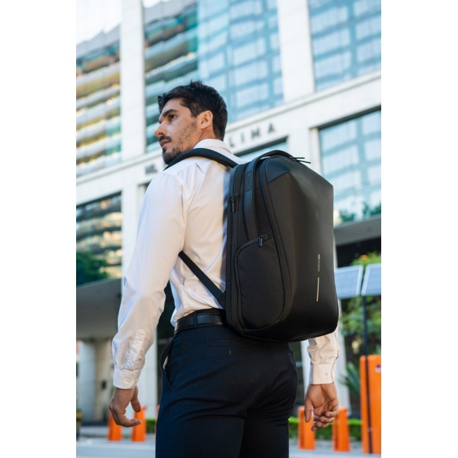 XD DESIGN BACKPACK BIZZ BACKPACK BLACK P/N: P705.931 XD DESIGN BACKPACK BIZZ BACKPACK BLACK P/N: P705.931