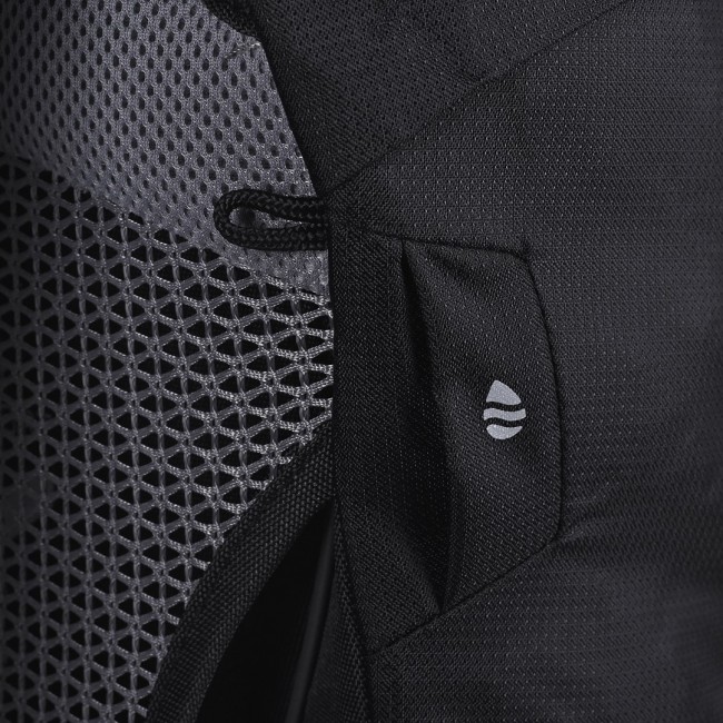 DEUTER AC LITE 16 HIKING BACKPACK BLACK DEUTER AC LITE 16 HIKING BACKPACK BLACK