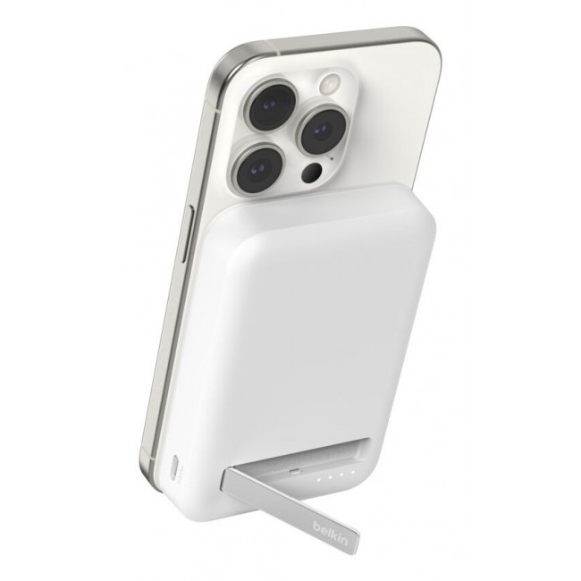 Belkin BoostCharge Pro 8000 mAh Wireless charging White