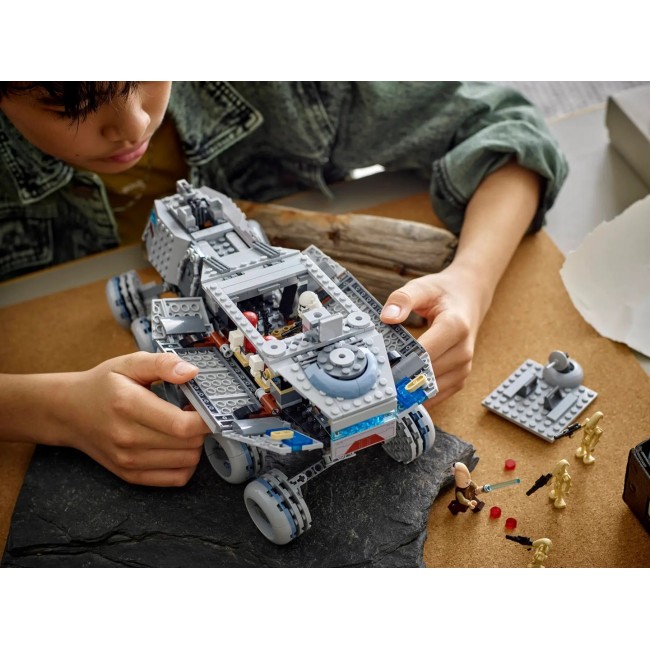 LEGO STAR WARS 75413 Republic Juggernaut LEGO STAR WARS 75413 Republic Juggernaut