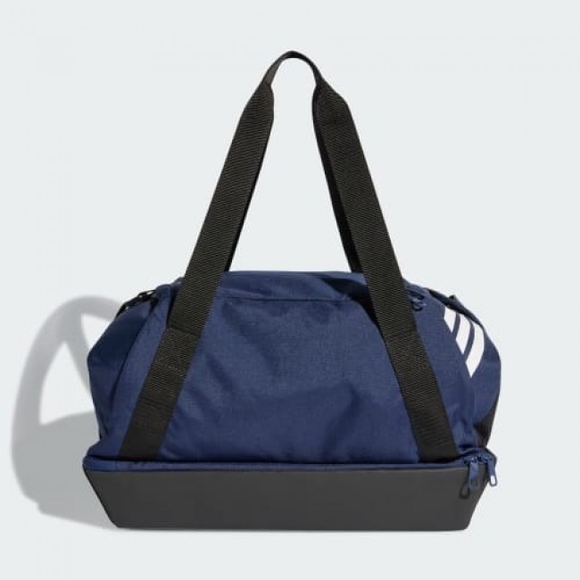 Adidas KD4240_500 duffel bag