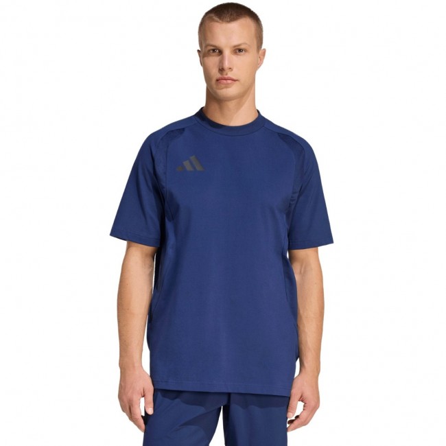 Koszulka męska adidas Tiro 26 Travel Tee granatowa KD1119 2XL Koszulka męska adidas Tiro 26 Travel Tee granatowa KD1119 2XL