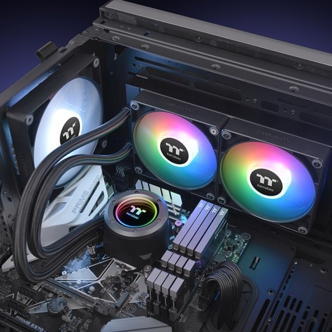 Thermaltake TT TH240 ARGB Processor All-in-one liquid cooler 12 cm Black 1 pc(s) Thermaltake TT TH240 ARGB Processor All-in-one liquid cooler 12 cm Black 1 pc(s)