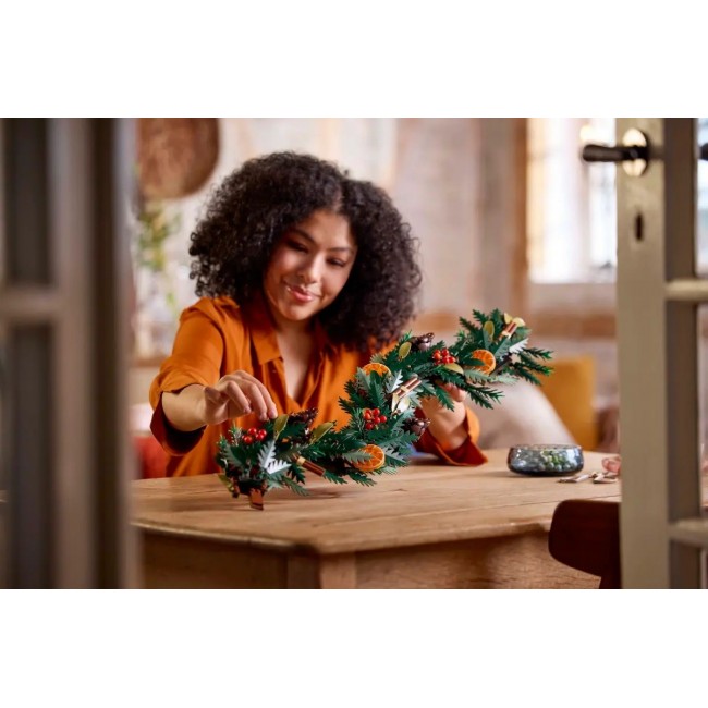 LEGO ICONS 10340 Wreath LEGO ICONS 10340 Wreath