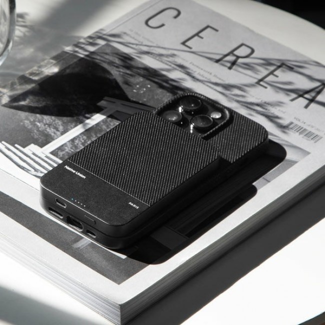 Native Union (Re)Classic Magnetic Power Bank 5000 mAh Black Native Union (Re)Classic Magnetic Power Bank 5000 mAh Black