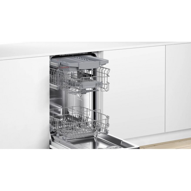 Series 4 Fully integrated built-in dishwasher 45 cm E